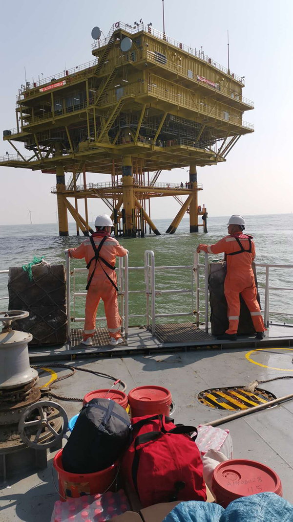 虹潤不怕遠(yuǎn)征難，直掛云帆濟滄海-虹潤儀表為海上風(fēng)電運行保駕護(hù)航